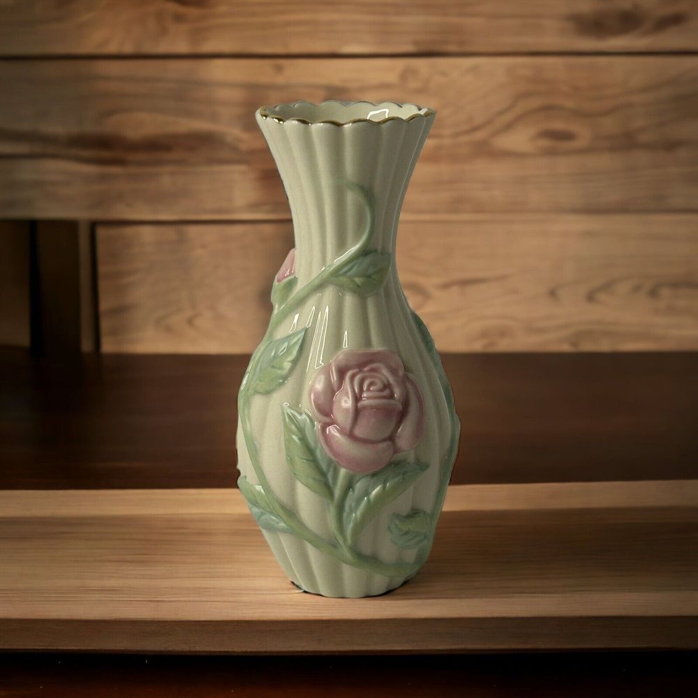 Lenox Sentimental Rose Bud Vase Hand Painted Ivory Fine China 5.75" 24k Gold Rim